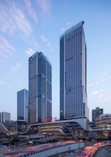 煥新城市美好，讓重慶感受龍湖溫度